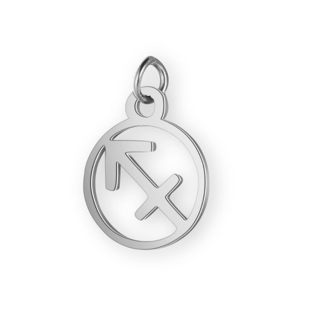 Un pendentif en argent pour bola de grossesse de femme enceinte représentant le signe astrologique du sagittaire